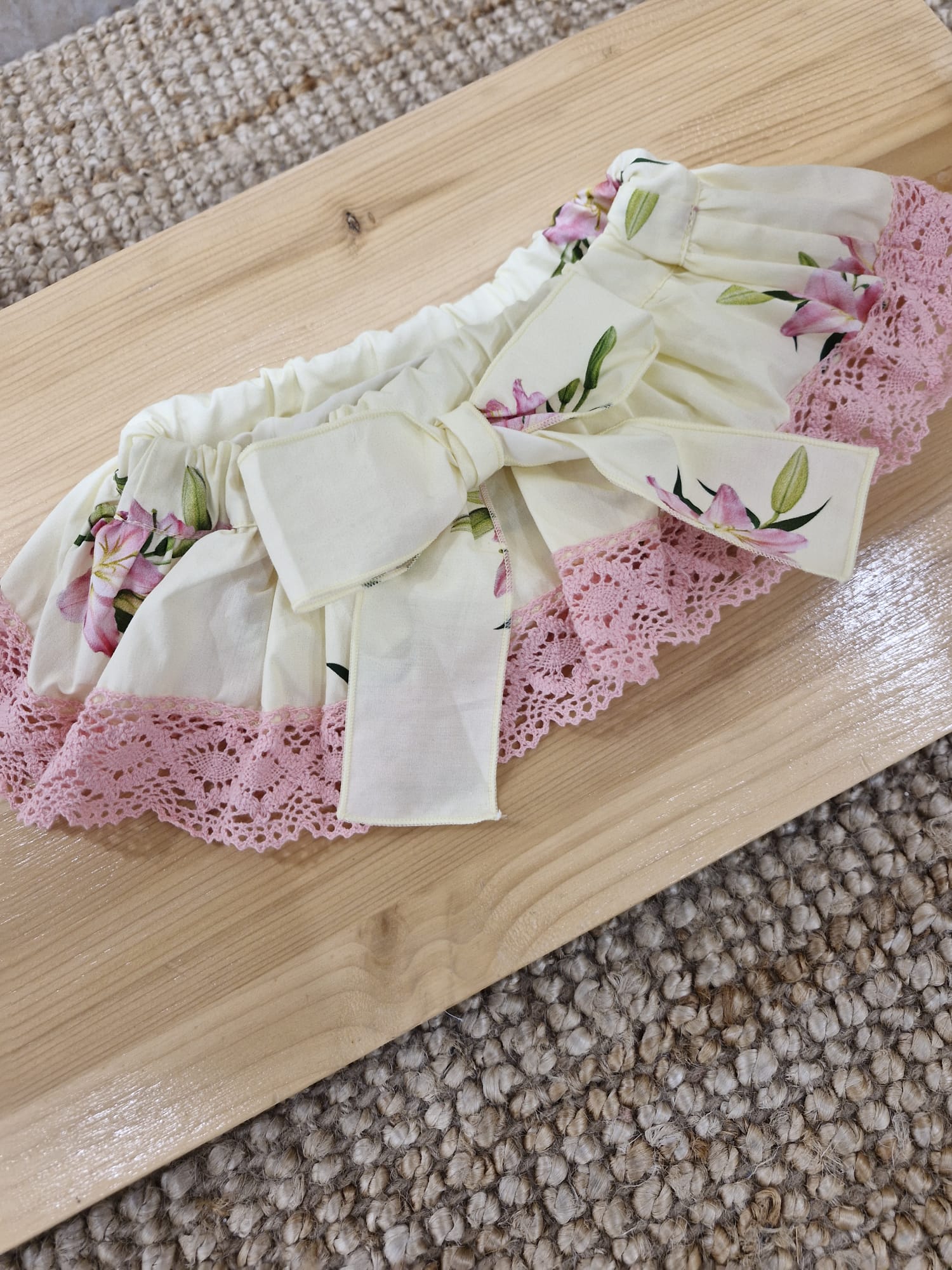 YELLOW WITH LILYS BLOOMER