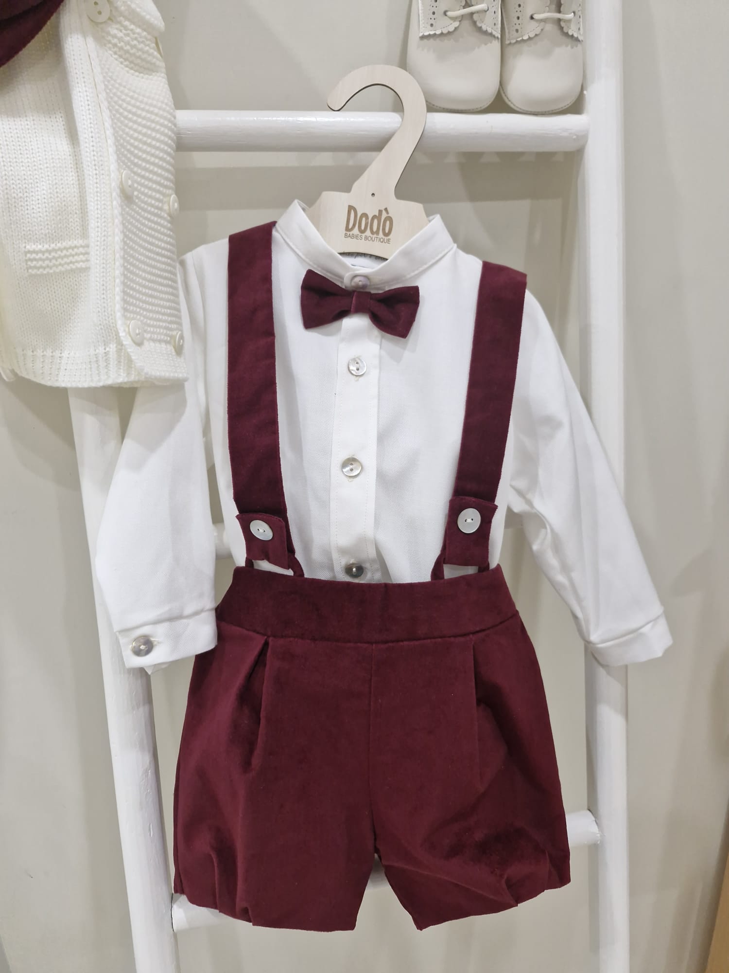 TRAJE BORDEAUX VELVET