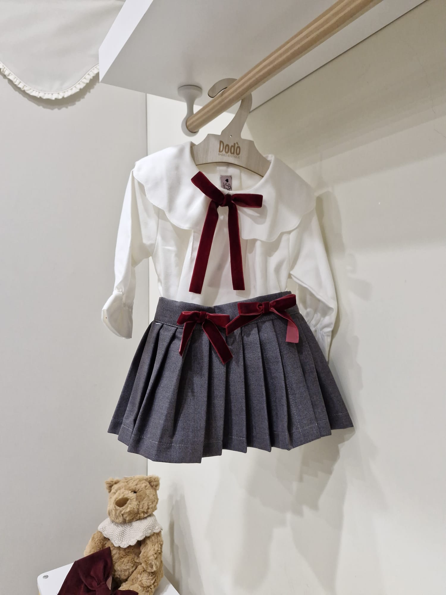 COMPLETO GREY BORDEAUX