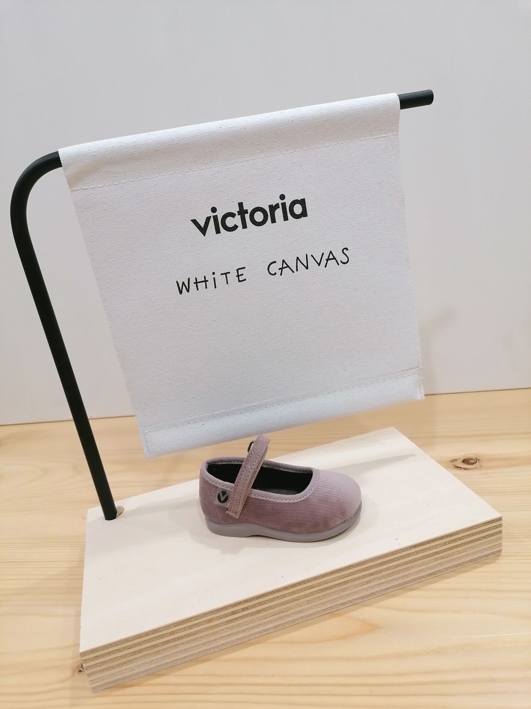 VICTORIA SHOES MALVA