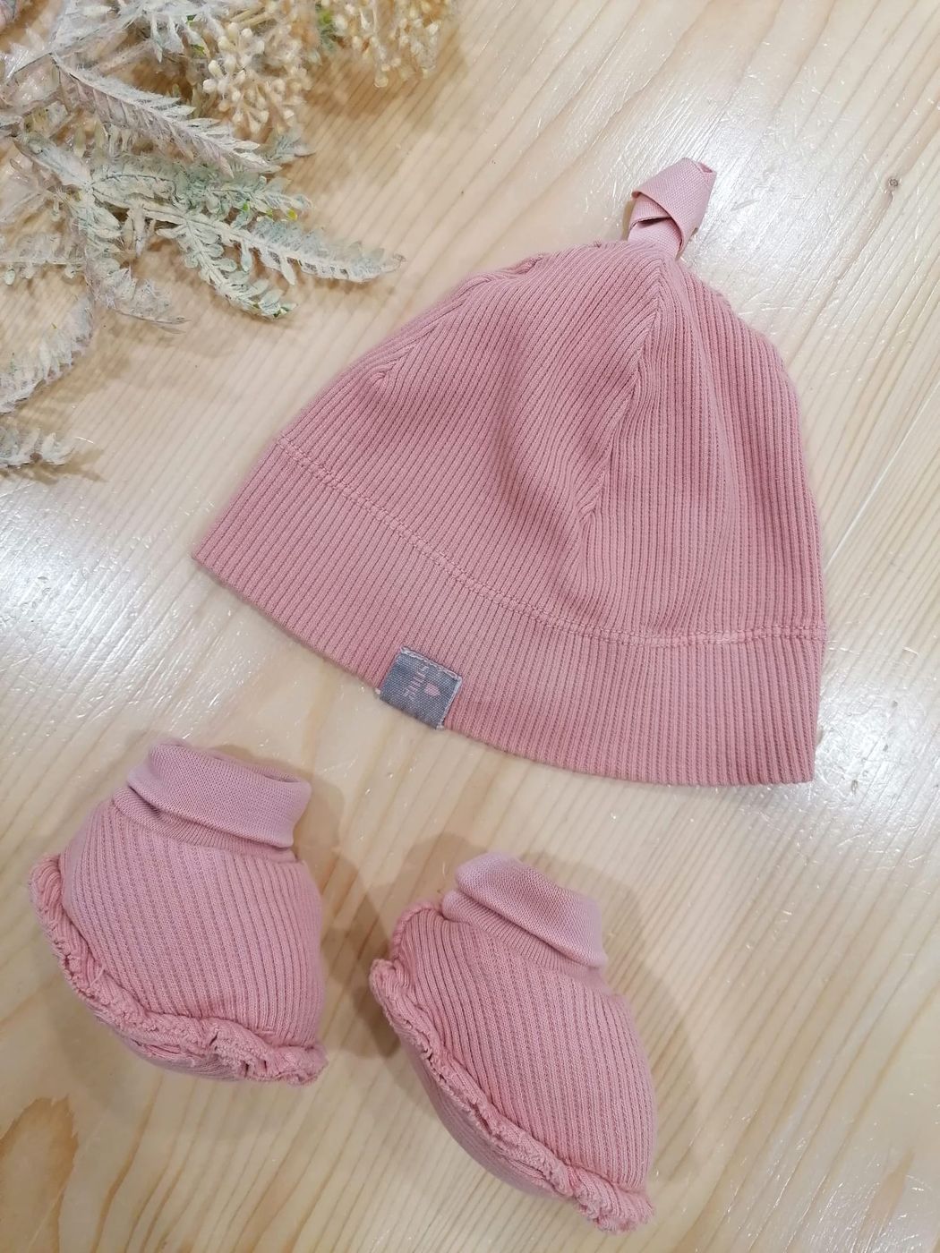 KIT HAT+BOOTIES